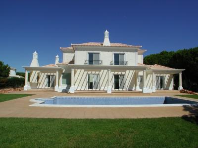 Villa For sale in Quarteira, Algarve, Portugal - Fonte Santa