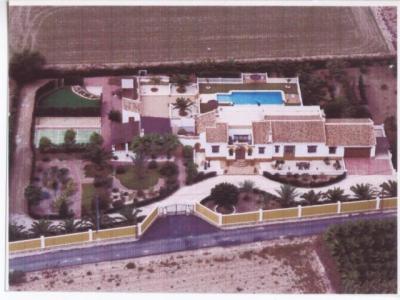 Villa For sale in Torrevieja, Alicante, Spain - Ave la Mancha 29-b
