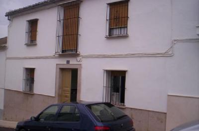 Townhouse For sale in Sevilla, Spain