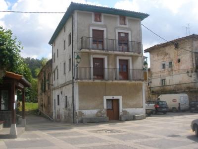 Townhouse For sale in castro urdiales, cantabria, Spain - Plaza de otañes
