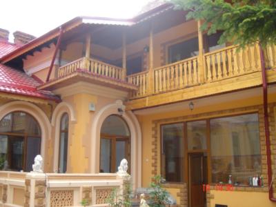 Villa For sale in Bucharest, Romania - Cotroceni Area