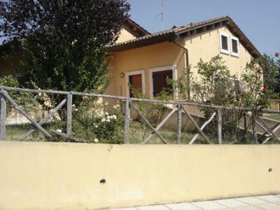 semidetached house For sale in Todi, Umbria, Italy