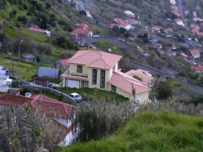 Villa For sale in Calheta, Madeira, Portugal - Arco da Calheta