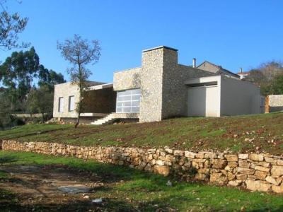Bungalow For sale or rent in Coimbra, Portugal
