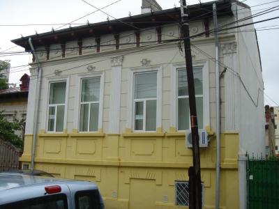 Villa For sale in Bucharest, Romania - Izvor Area