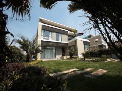 Villa For rent in Shanghai, Shanghai, China - No.3333 jinhai road
