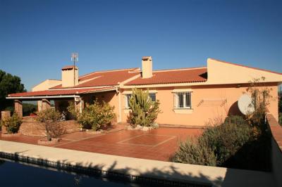 Villa For sale in Alhaurin de la Torre, Malaga, Spain - V509241 - Alhaurin de la Torre