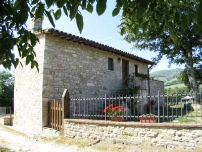 Villa For sale in Todi, Umbria, Italy - countryside